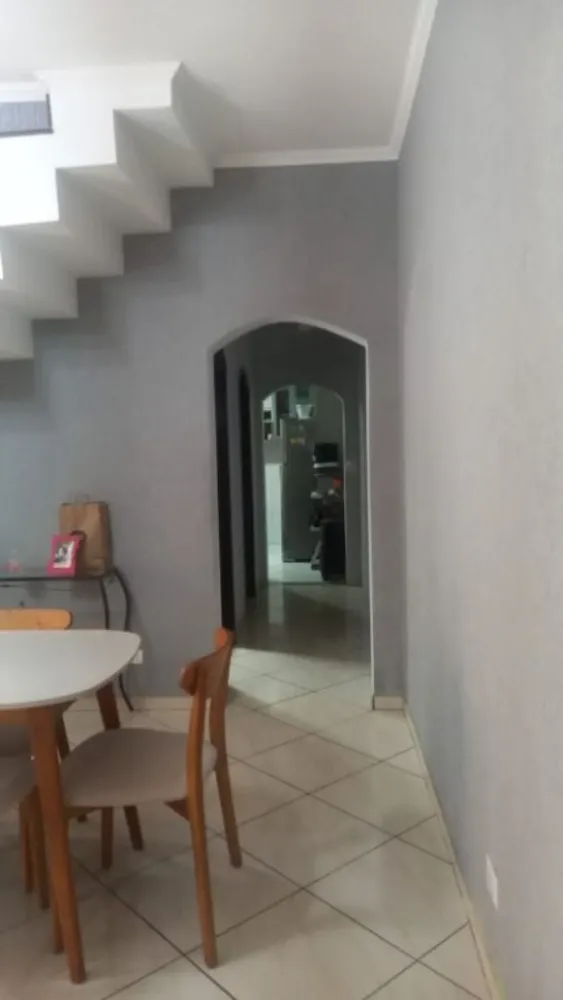 Casa, 4 quartos, 210 m² - Foto 3