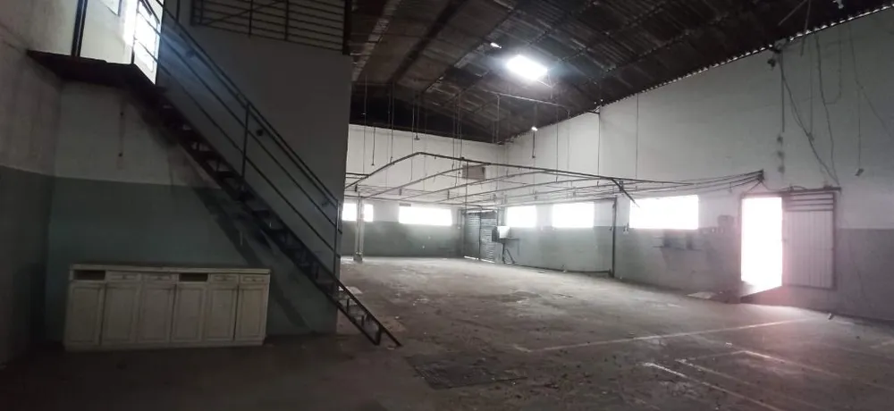 Depósito-Galpão, 595 m² - Foto 2