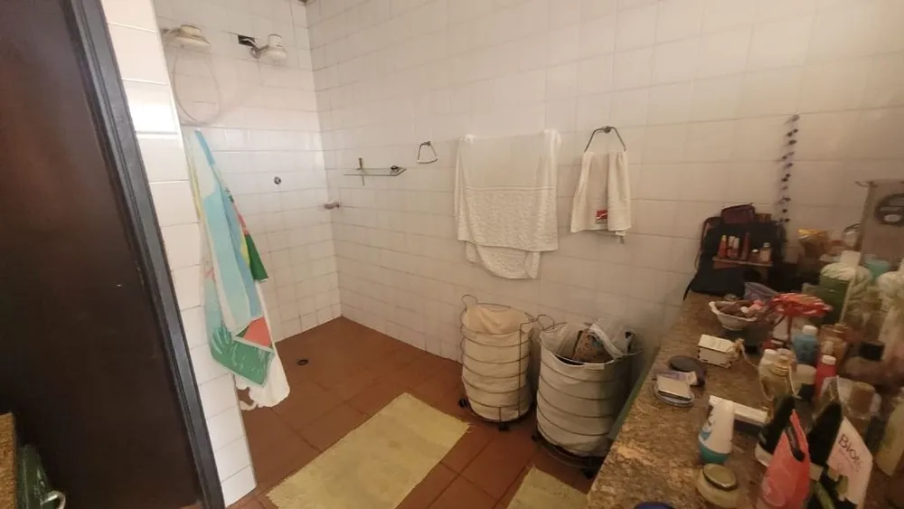 Casa, 4 quartos, 198 m² - Foto 1