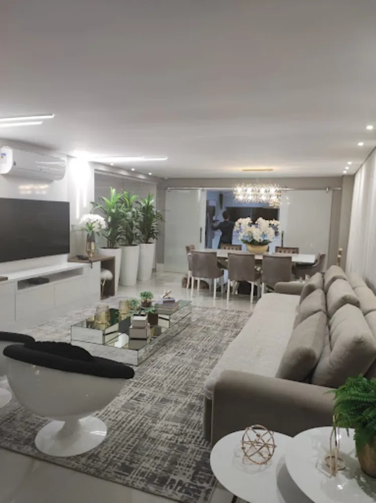 Sobrado, 3 quartos, 290 m² - Foto 2