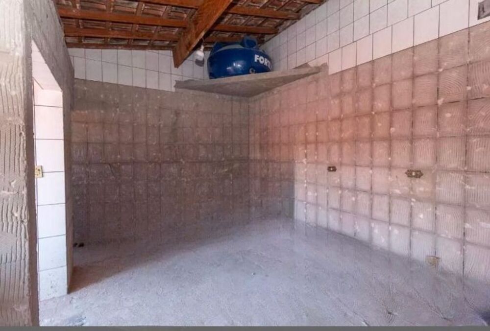 Casa à venda com 4 quartos, 297m² - Foto 4