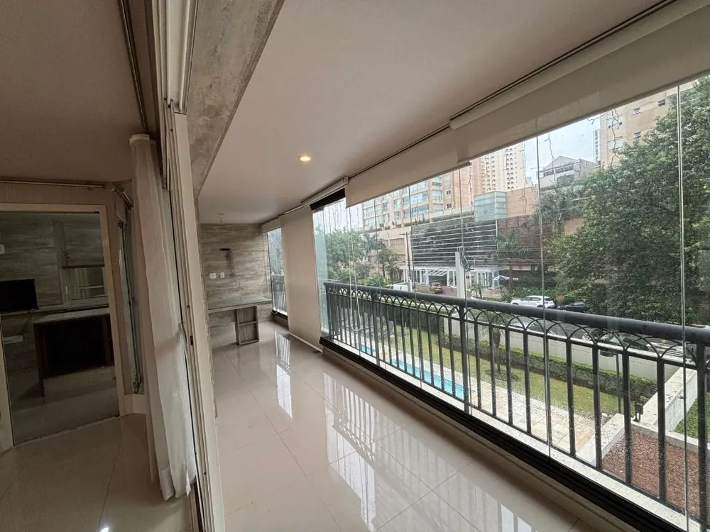 Apartamento, 3 quartos, 215 m² - Foto 3