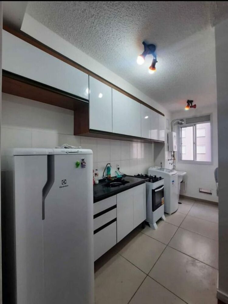 Apartamento à venda com 2 quartos, 44m² - Foto 4