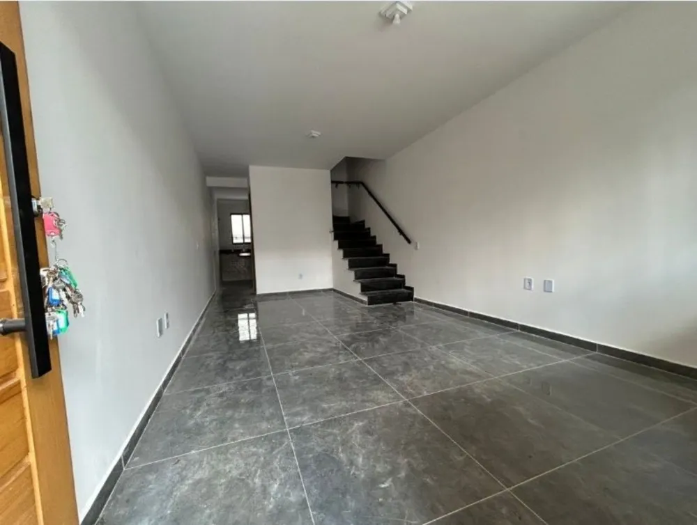 Casa, 2 quartos, 70 m² - Foto 2