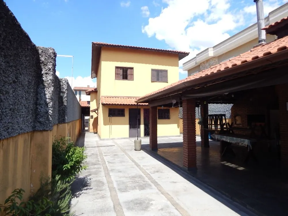 Sobrado, 3 quartos, 229 m² - Foto 8
