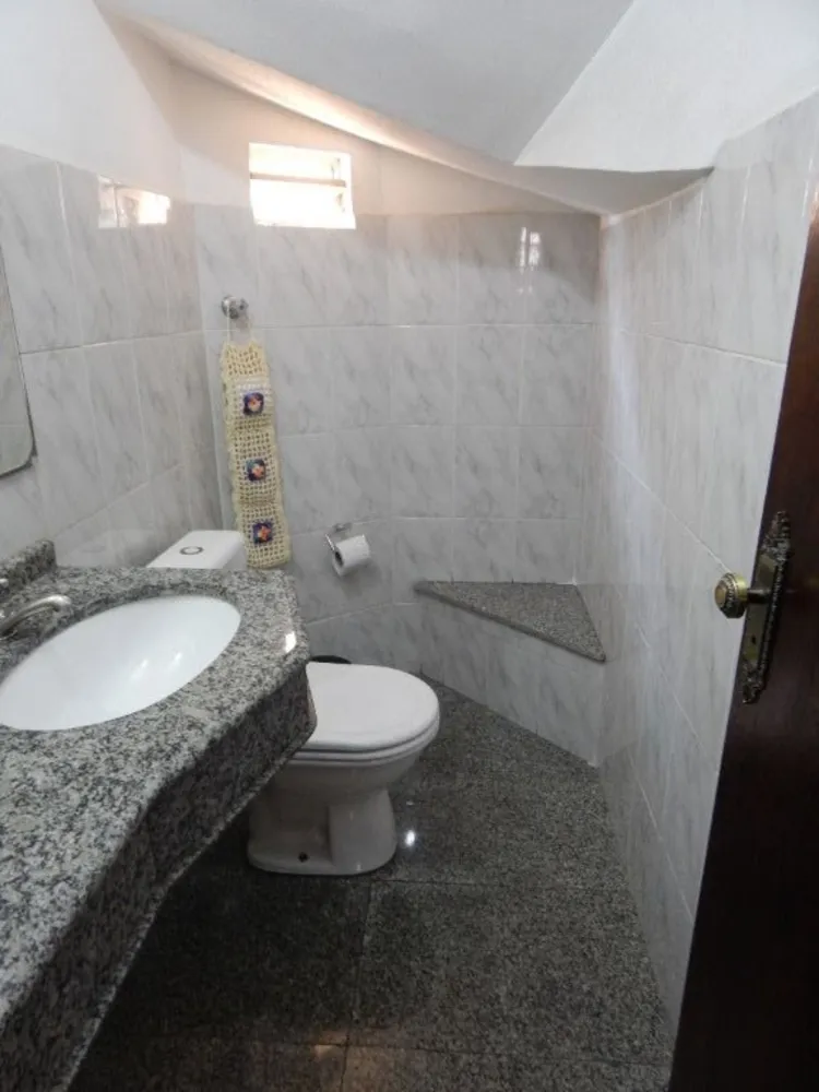 Sobrado, 3 quartos, 229 m² - Foto 2