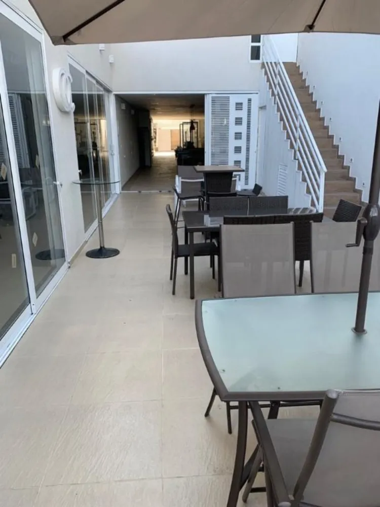 Sobrado, 4 quartos, 400 m² - Foto 1