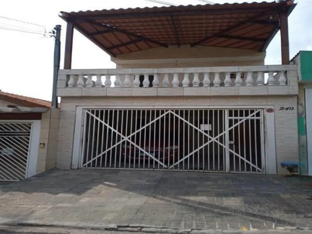 Casa, 4 quartos, 200 m² - Foto 1