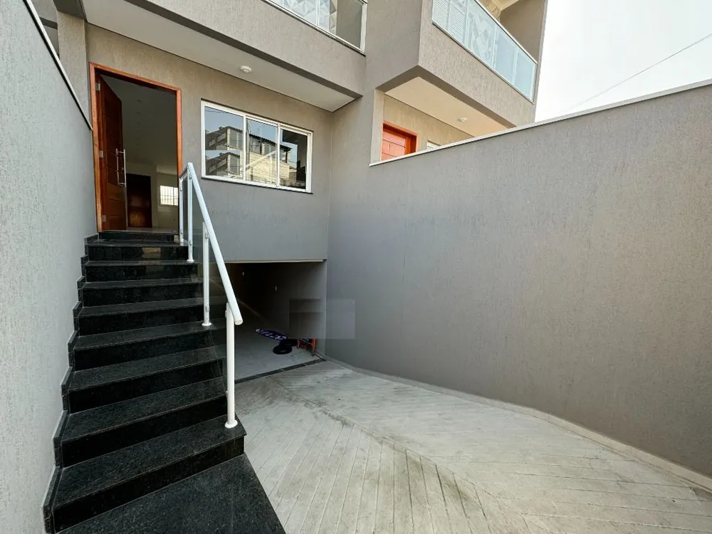 Sobrado, 3 quartos, 175 m² - Foto 1