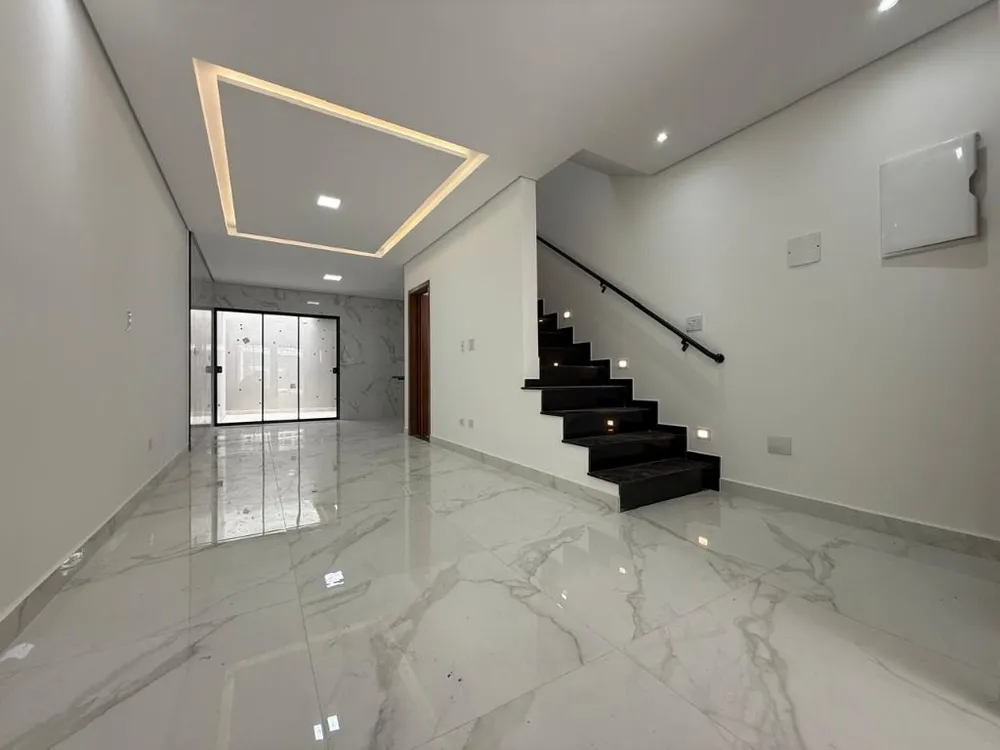 Casa, 3 quartos, 131 m² - Foto 3