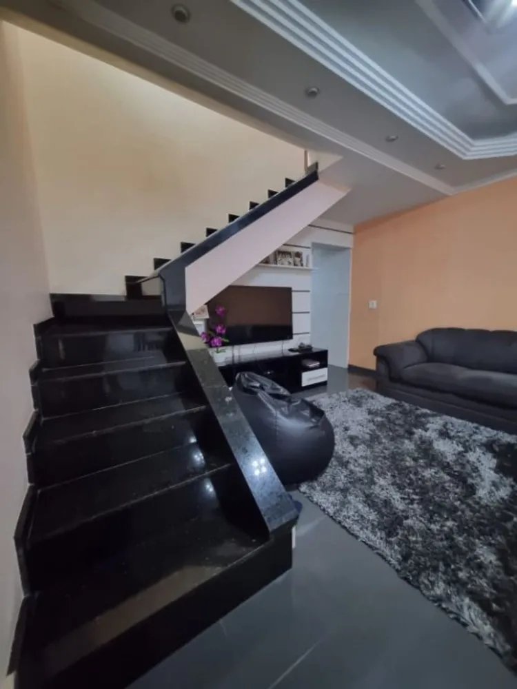 Sobrado, 3 quartos, 160 m² - Foto 2