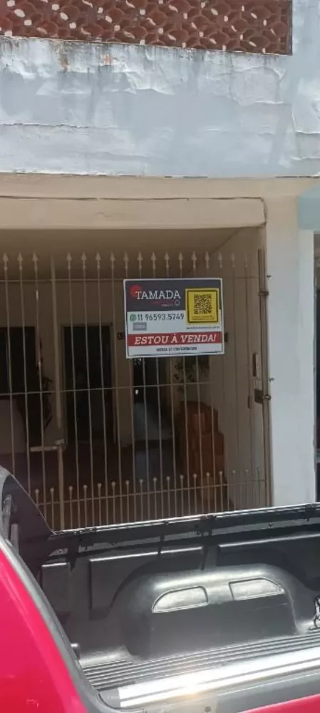 Sobrado à venda com 2 quartos, 200m² - Foto 1