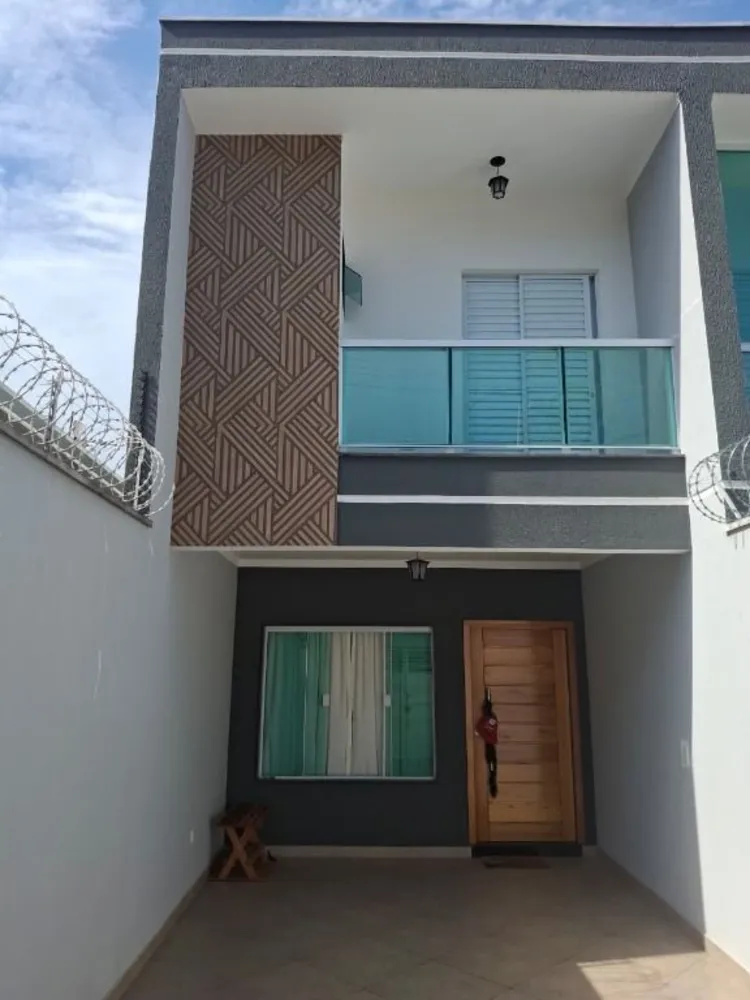 Casa, 3 quartos, 105 m² - Foto 2