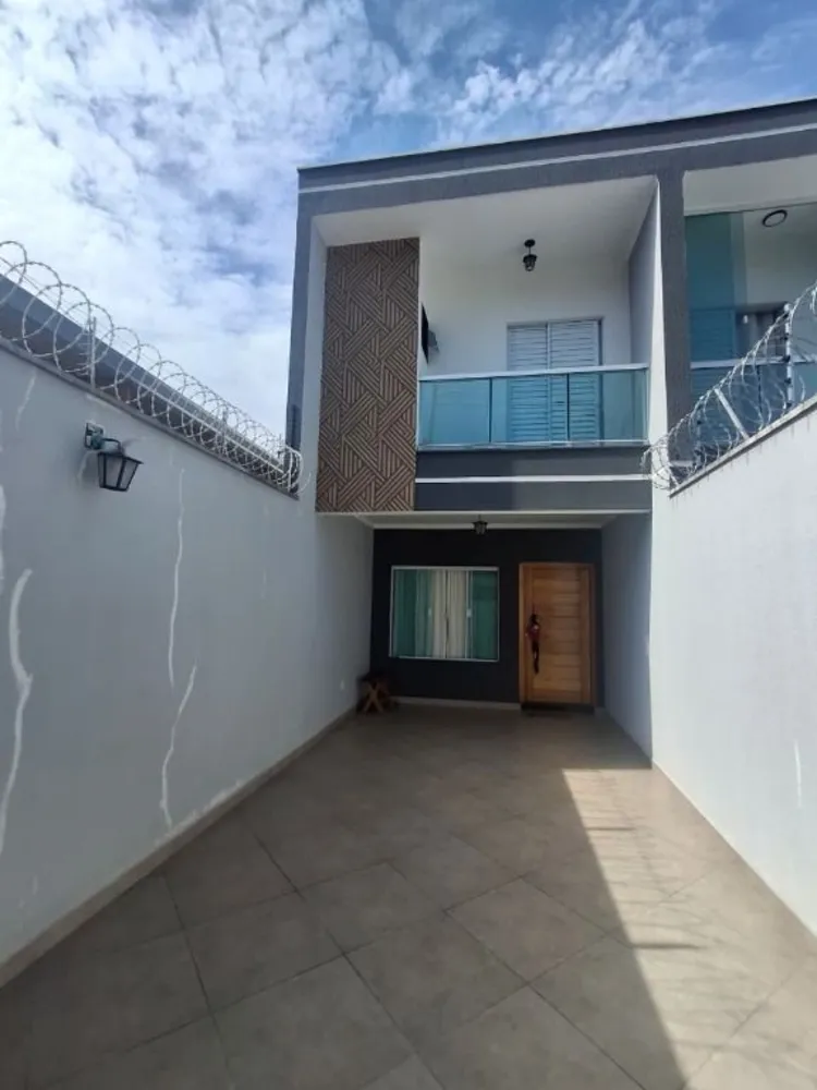 Casa, 3 quartos, 105 m² - Foto 1