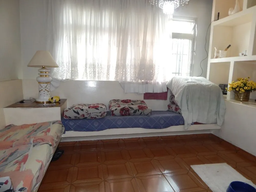 Casa, 3 quartos, 190 m² - Foto 1
