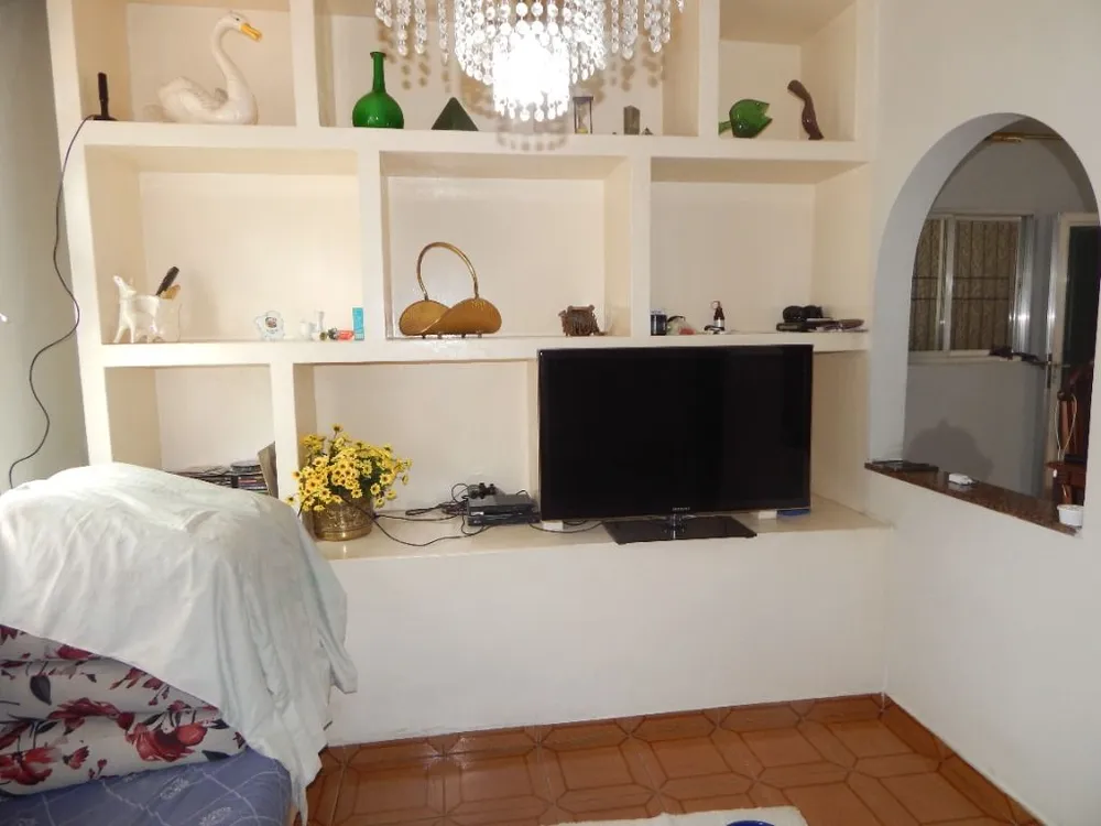 Casa, 3 quartos, 190 m² - Foto 2
