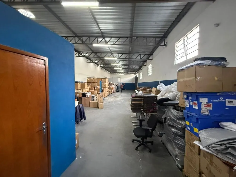 Loja-Salão, 230 m² - Foto 1