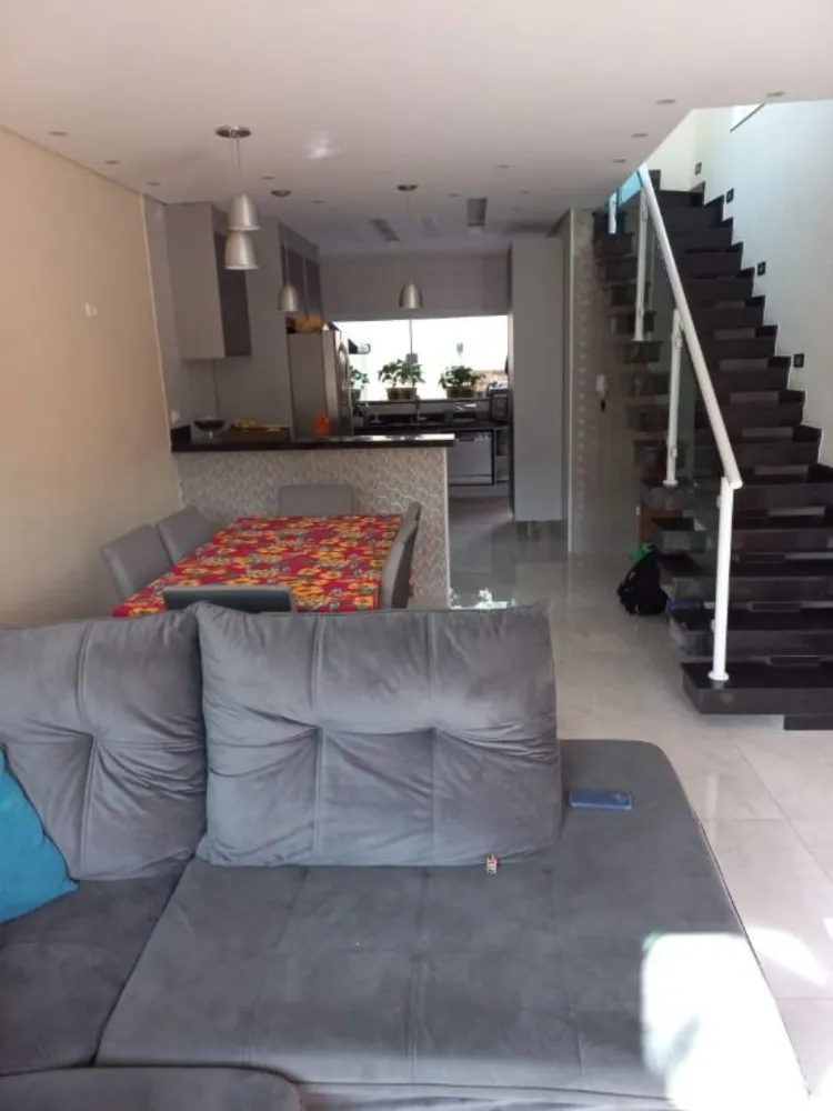 Sobrado, 3 quartos, 180 m² - Foto 3