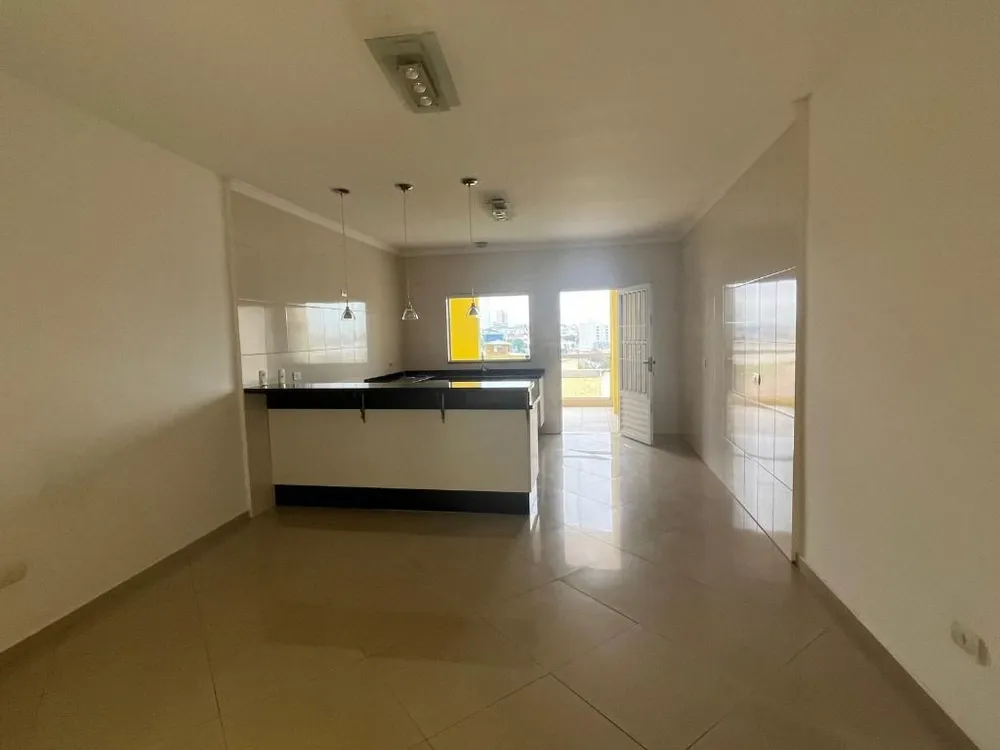 Sobrado, 4 quartos, 206 m² - Foto 2