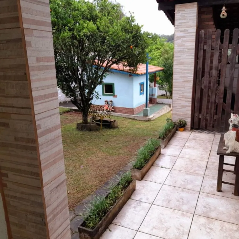 Chácara, 3 quartos, 1000 m² - Foto 1