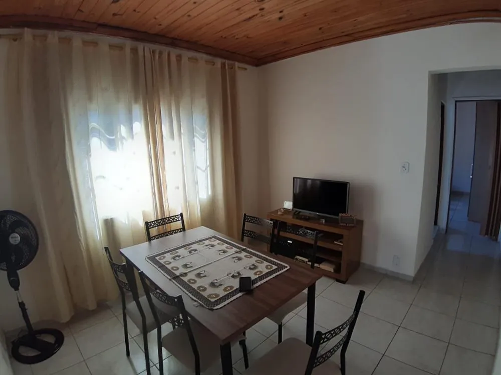 Casa, 3 quartos, 110 m² - Foto 1