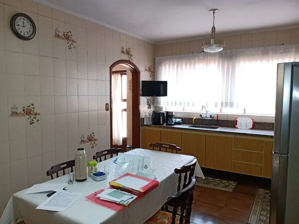 Casa, 3 quartos, 200 m² - Foto 4