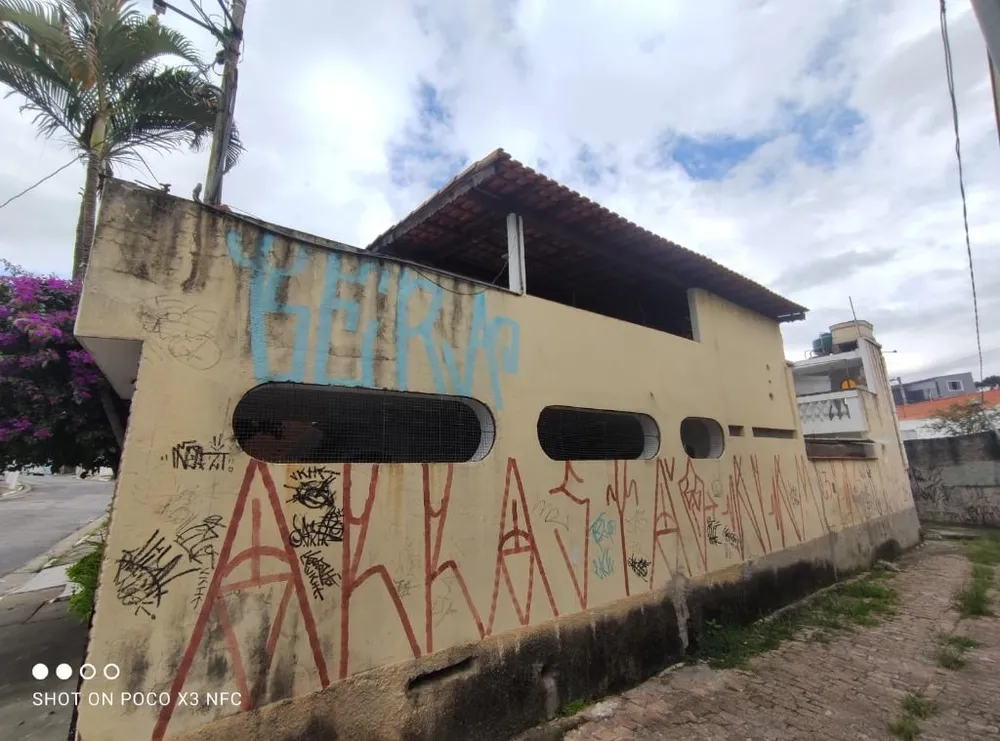 Casa, 3 quartos, 220 m² - Foto 1