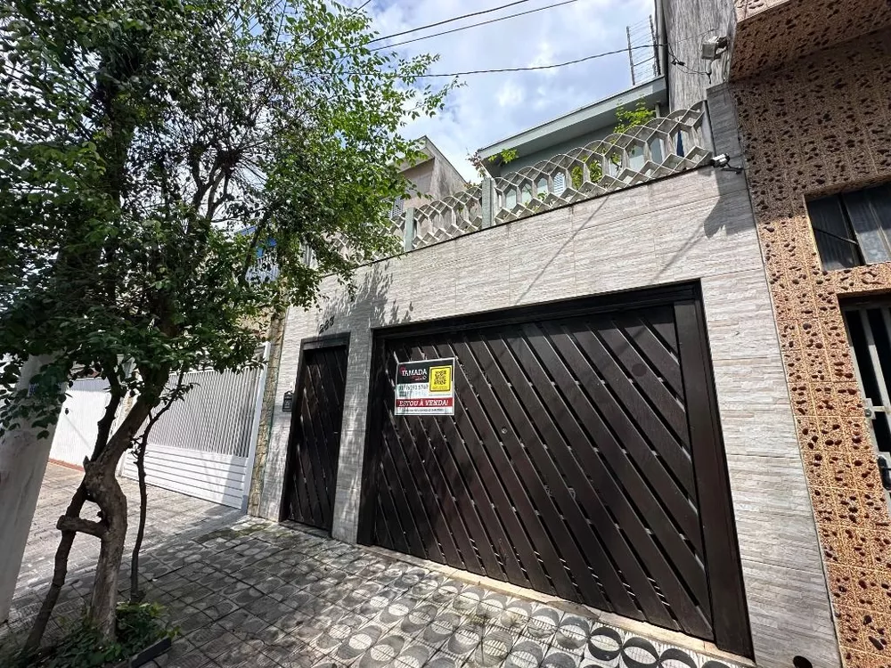 Sobrado à venda com 3 quartos, 200m² - Foto 4