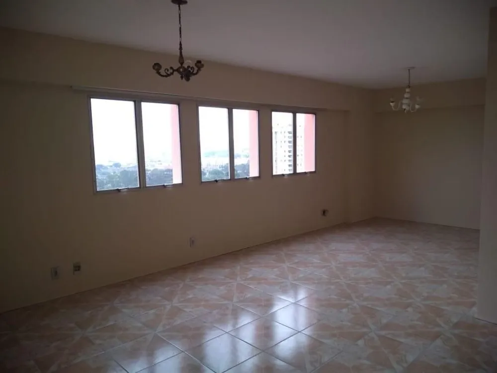 Apartamento, 3 quartos, 120 m² - Foto 2