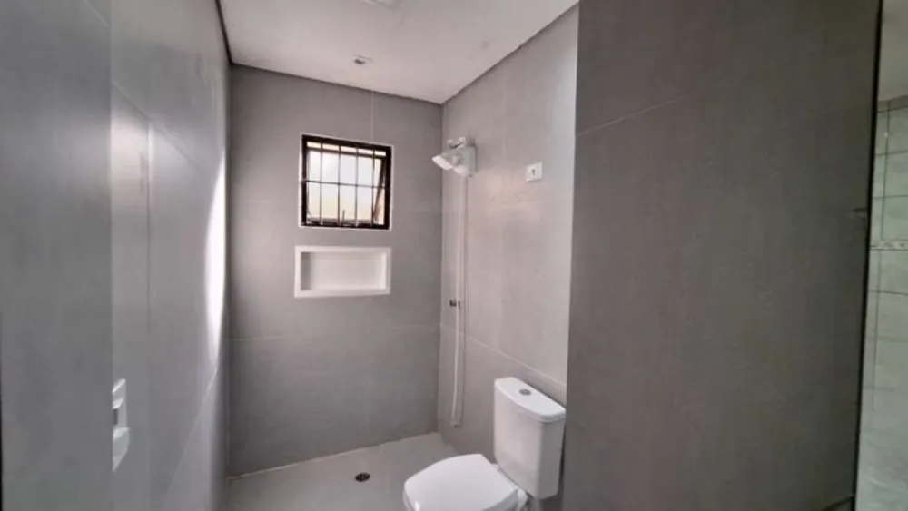 Casa, 2 quartos, 216 m² - Foto 1