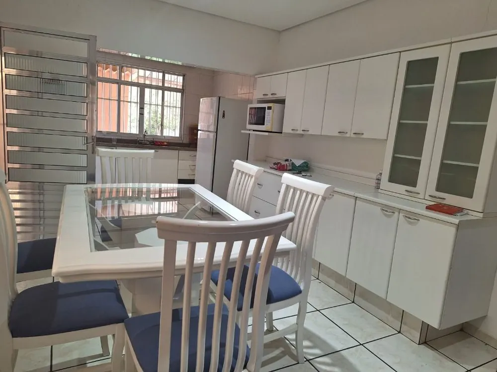 Casa, 2 quartos, 152 m² - Foto 1