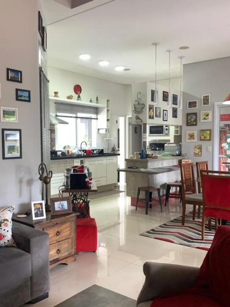 Casa, 5 quartos, 250 m² - Foto 2