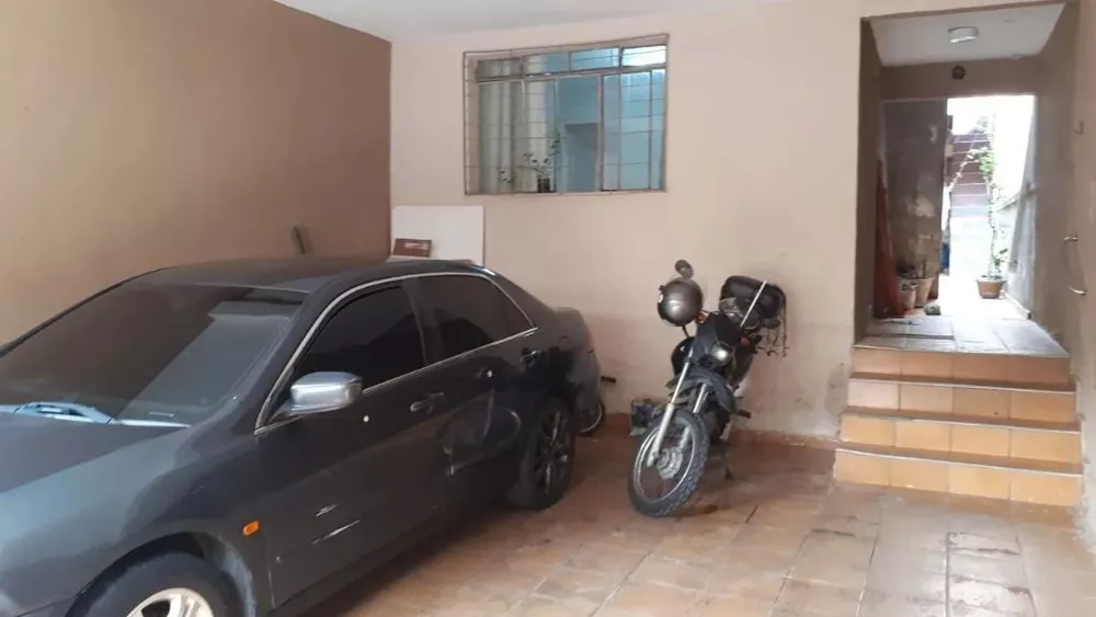 Sobrado à venda com 4 quartos, 64m² - Foto 2