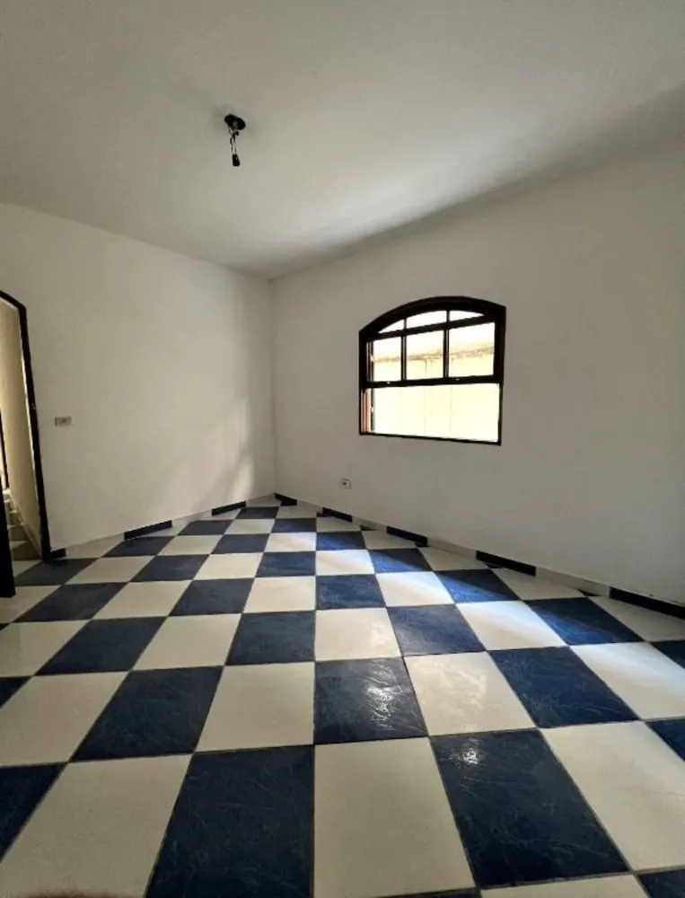 Casa, 3 quartos, 190 m² - Foto 2