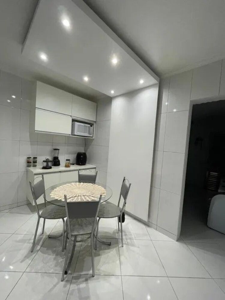 Sobrado à venda com 2 quartos, 60m² - Foto 2