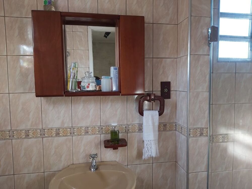 Casa à venda com 3 quartos, 175m² - Foto 2