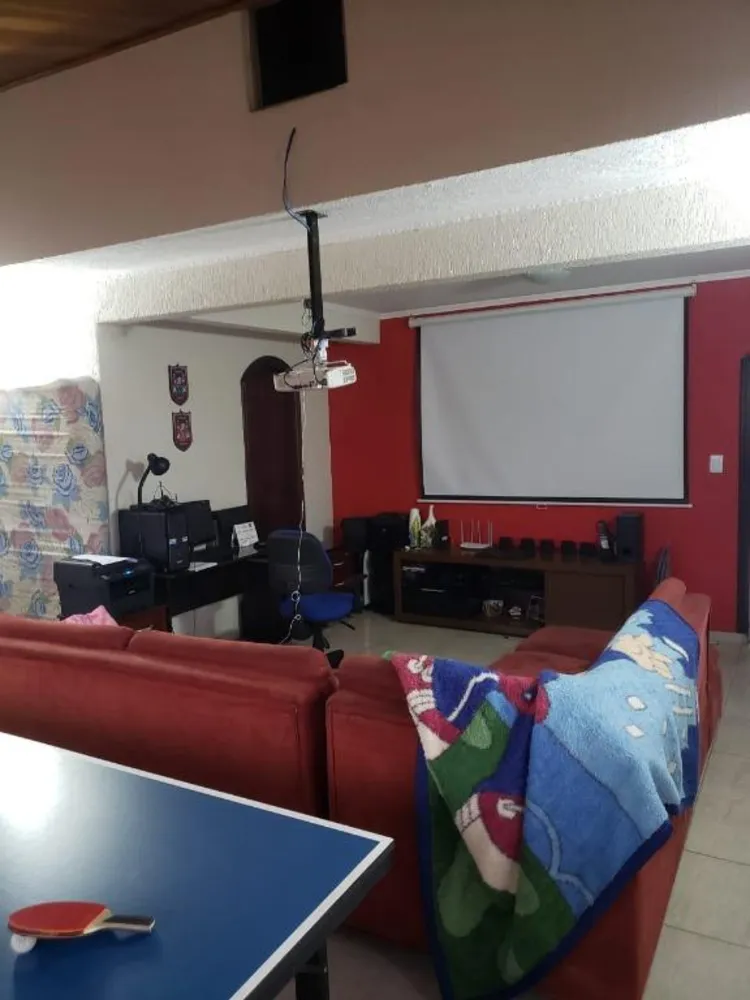 Sobrado, 3 quartos, 270 m² - Foto 1