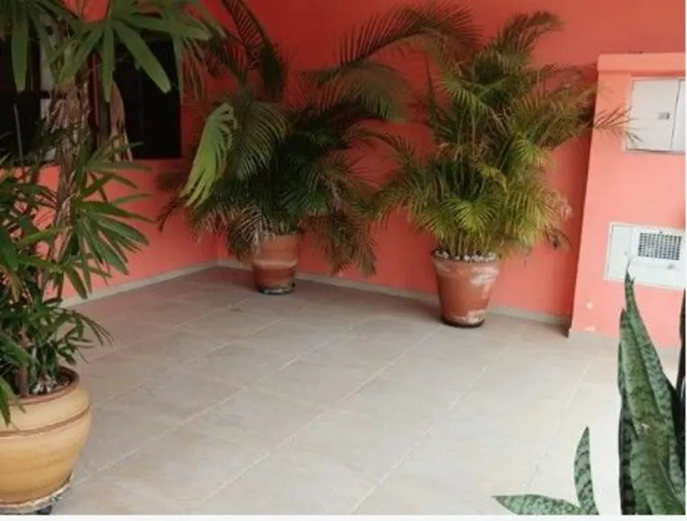 Casa, 2 quartos, 200 m² - Foto 1