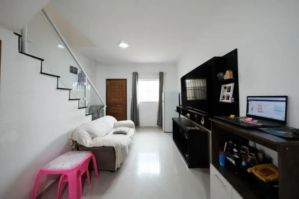 Casa, 2 quartos, 69 m² - Foto 1