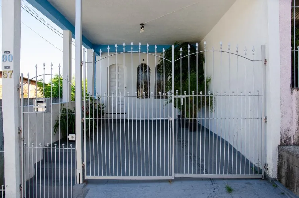 Casa, 3 quartos, 185 m² - Foto 2