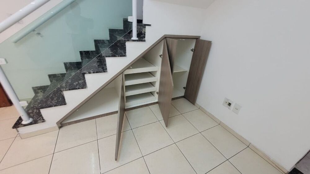 Sobrado à venda com 3 quartos, 180m² - Foto 2