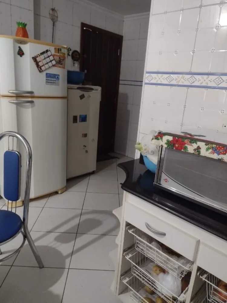 Casa, 3 quartos, 208 m² - Foto 1