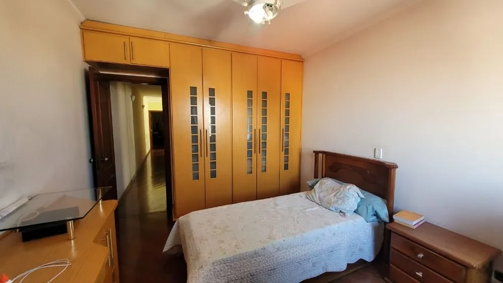 Casa, 3 quartos, 225 m² - Foto 12