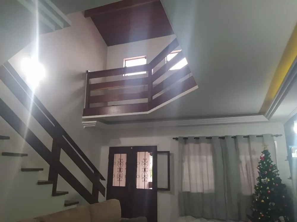 Sobrado, 4 quartos, 180 m² - Foto 1