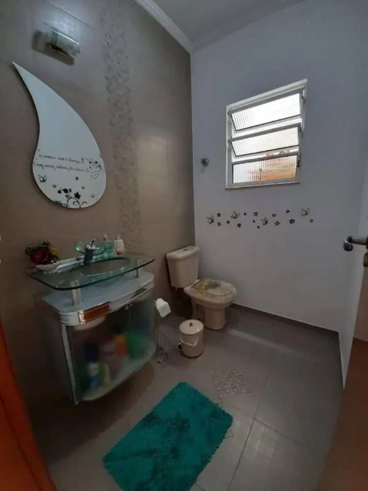 Sobrado, 3 quartos, 247 m² - Foto 1