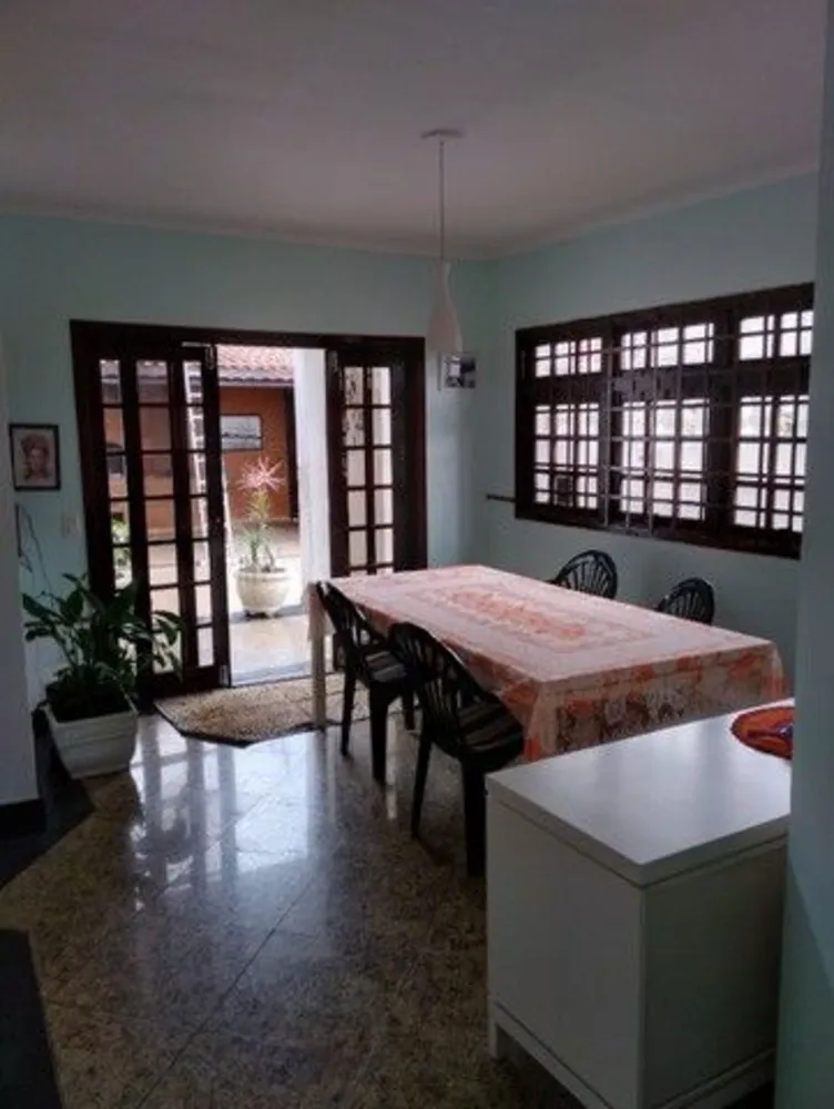 Sobrado, 3 quartos, 215 m² - Foto 2