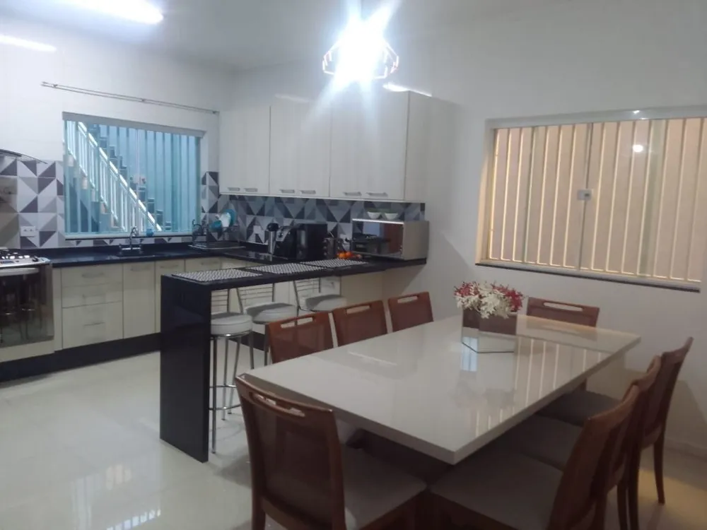 Sobrado, 3 quartos, 180 m² - Foto 4