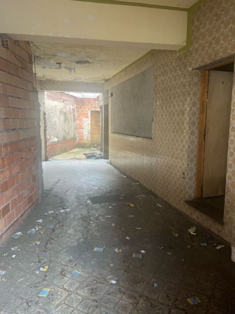 Prédio Inteiro à venda, 198m² - Foto 2