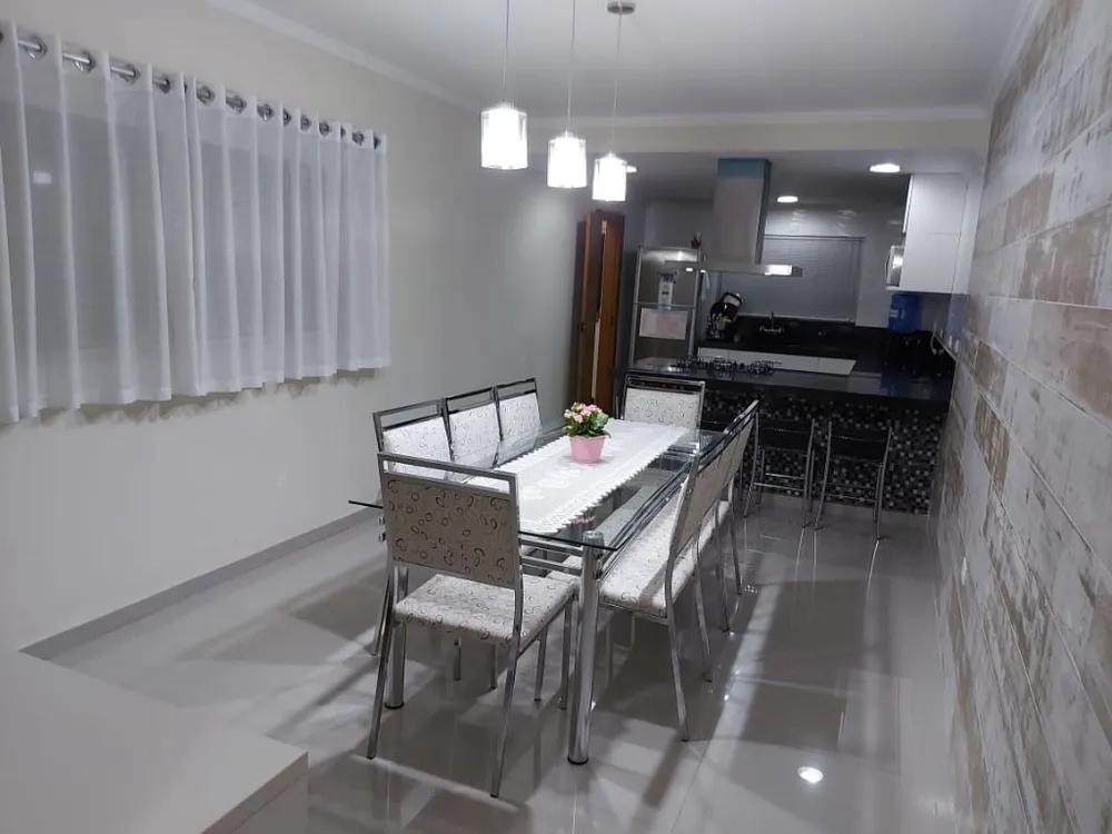 Sobrado, 3 quartos, 270 m² - Foto 2