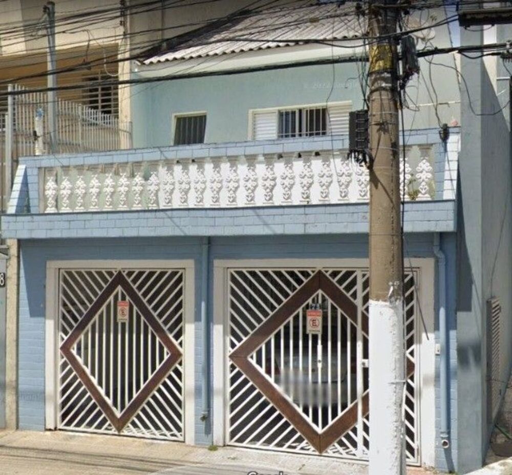 Sobrado à venda com 4 quartos, 190m² - Foto 1